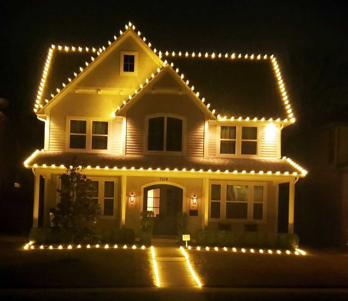 Christmas Lights | Sioux Falls, SD & Sioux City, IA | Sharp Lawn Care